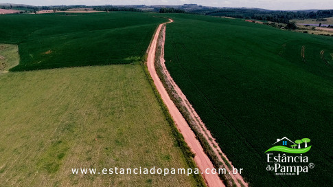 INICIO 3.00_01_48_05.Quadro015_2c3bf570c8a0db283ab590ada3978d7c56b3ddae.jpg